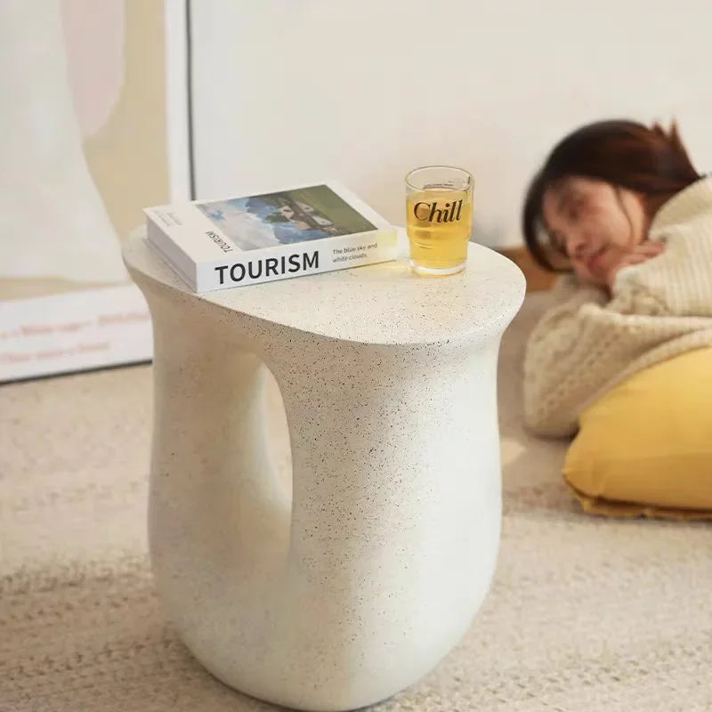 Creative U-Shaped Geometric End Table - Lightweight, Artistic Coffee Table & Nightstand, Stand-Out Bedroom Decor Accent Piece